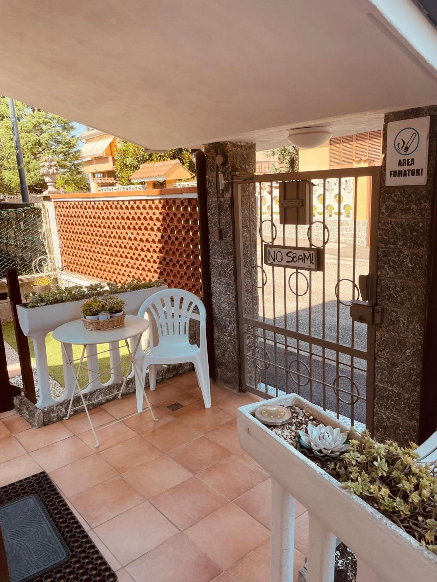 Apartmán Casa Vacanze Il Fiore Di Loto Zibido San Giacomo Exteriér fotografie