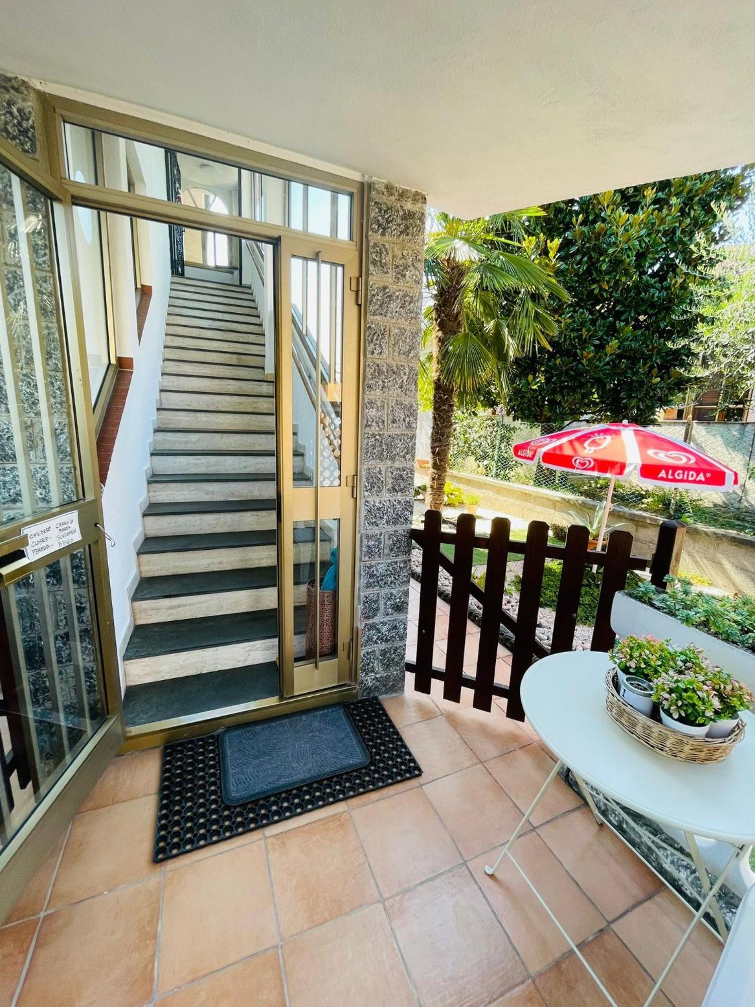 Apartmán Casa Vacanze Il Fiore Di Loto Zibido San Giacomo Exteriér fotografie